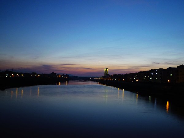 ҹɫ�е��޽�