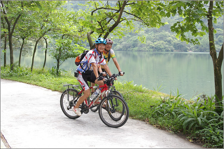 2λ����ĳ�����������һ��,���޲������ҾͲ�֪����