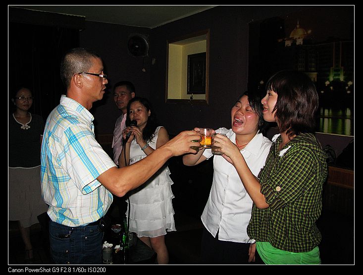 ���ݺ�һ��