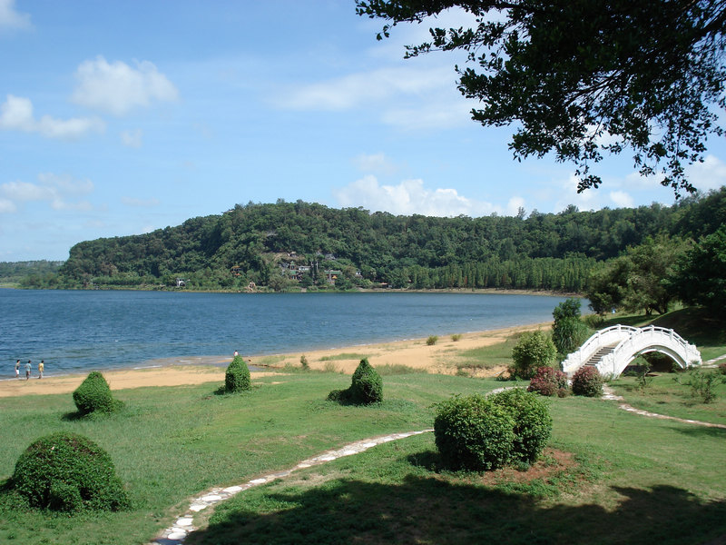 ������е�������ɽ�ں�������������֮һ���Ǻ����ҡ�