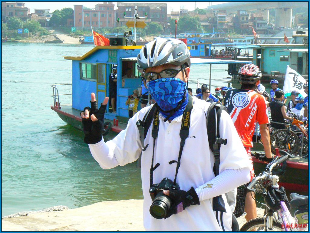 Ů���˵ĸ��ࡣ����