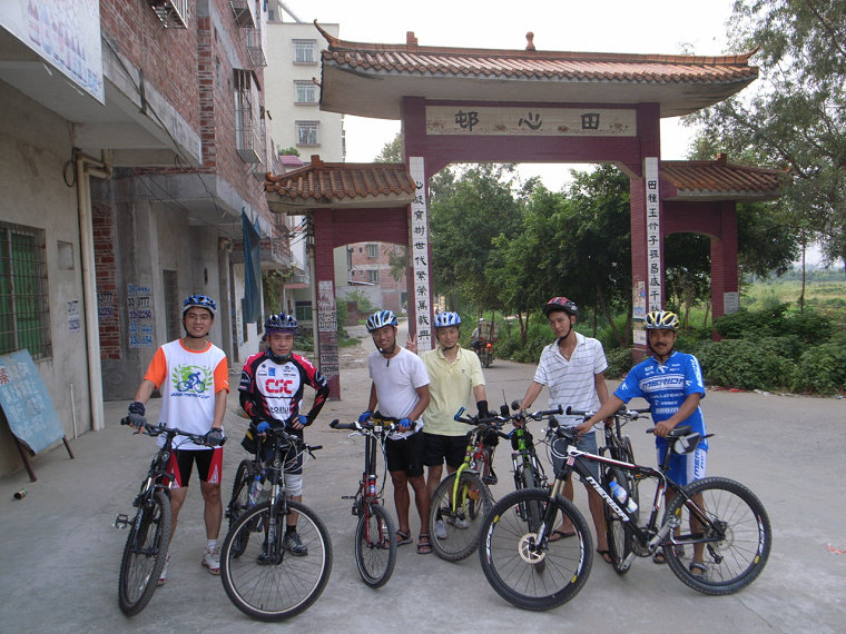 ��ɽ����,ȱ���������.