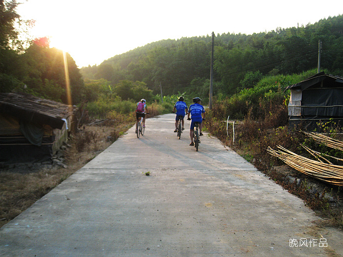 �س̵�����