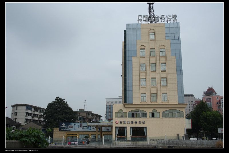 ��Ƭ���� 320.jpg