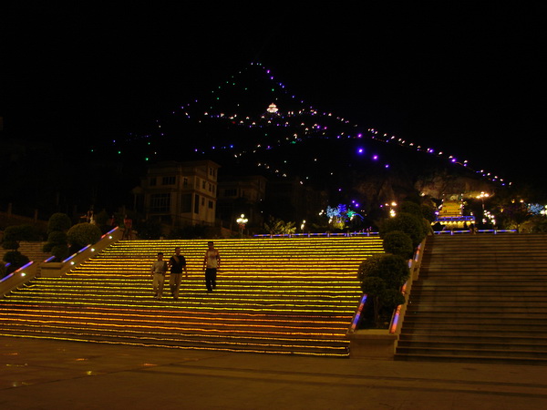 ��һ��Ϊ�ٲ�����Ӱ�����˸о����أ���֪��ס�ڸ������˻���ʲô���ĸ��롣