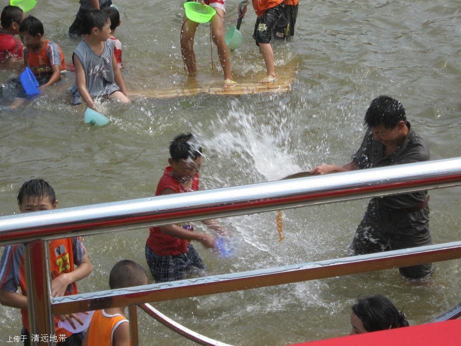 ��ˮ����Ϸ