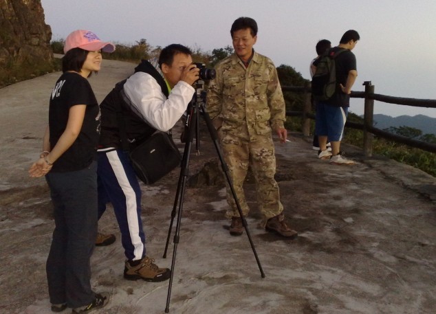 ��������˶����Ӱ���ţ�СҶ������ɹ��ˮ