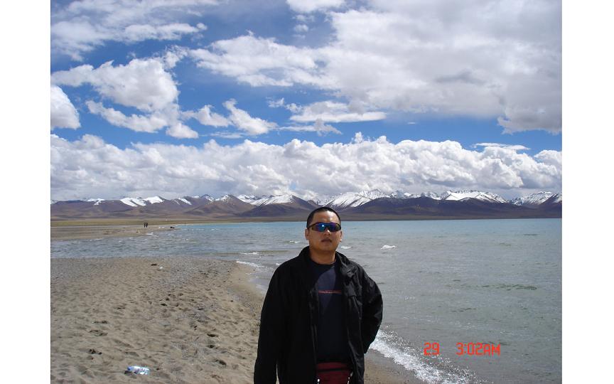 ʥ����ľ��