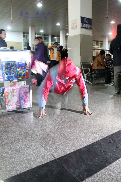 �����������ܵ���վ��������Ѳ�ݡ�